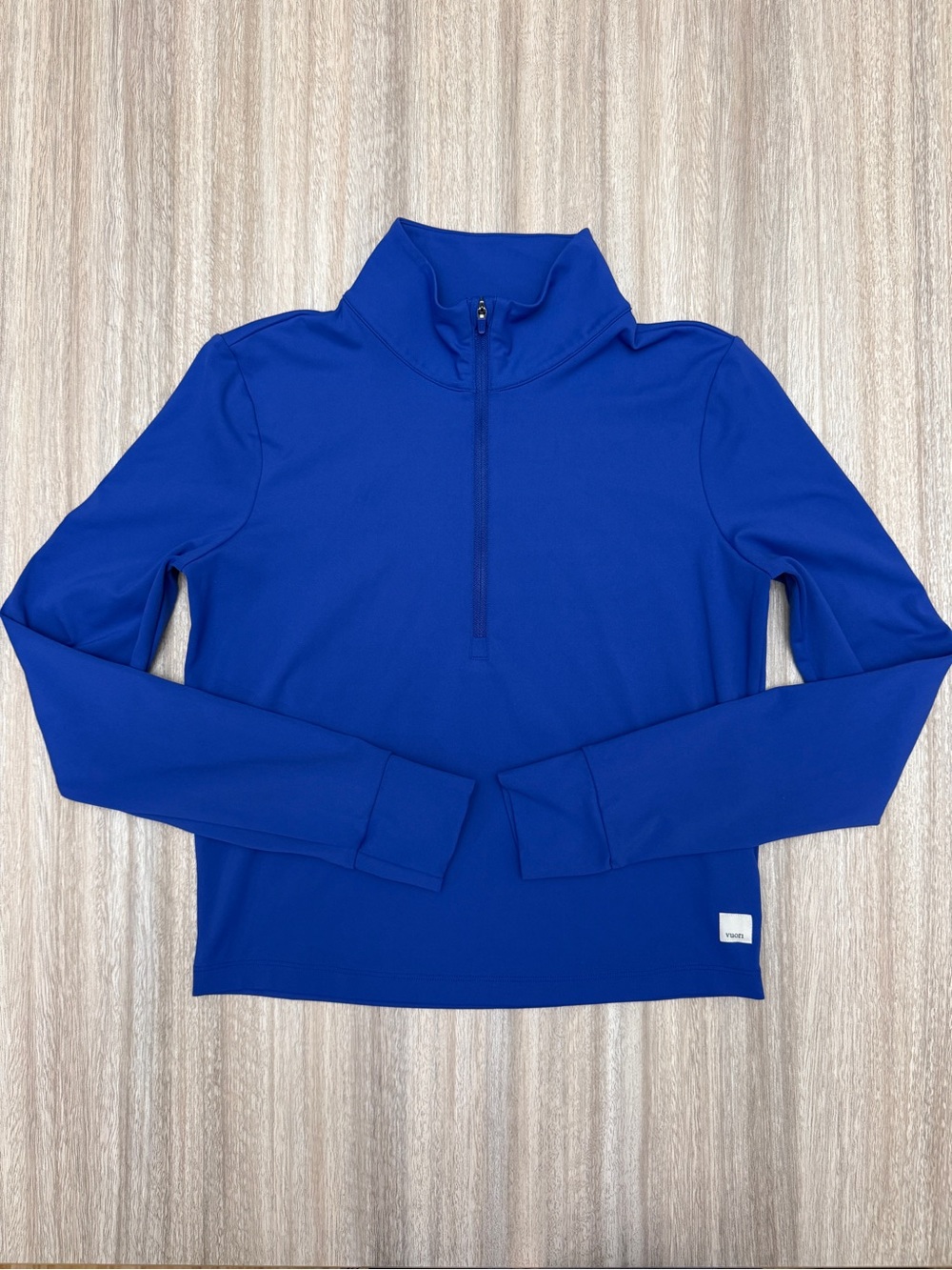 Vuori Studio Half Zip Size Medium Womens in Copenhagen Blue